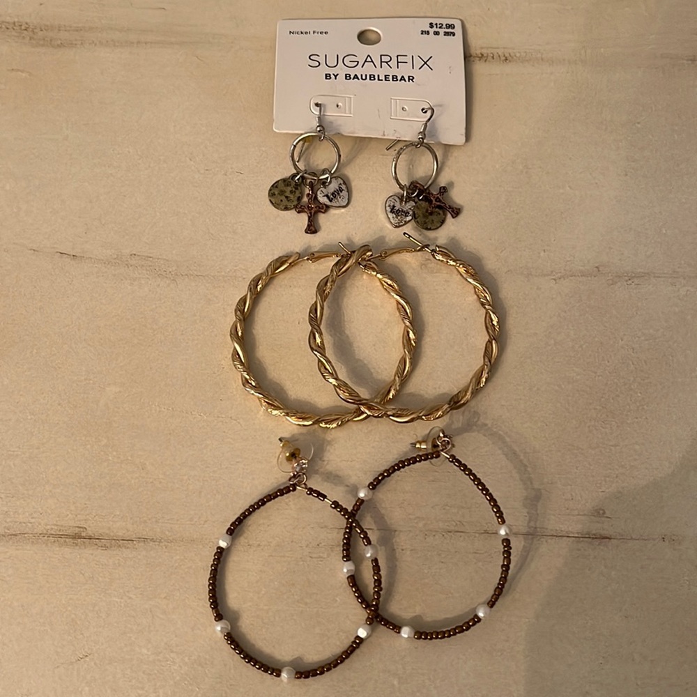 3 pairs of earrings